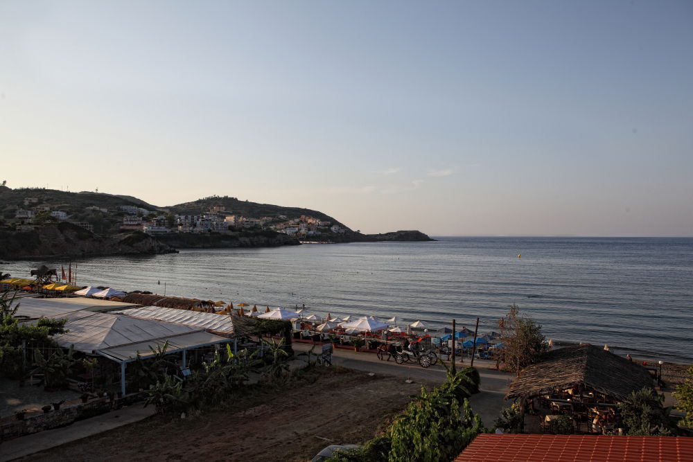 Niriides Beach Hotel レティムノ エクステリア 写真