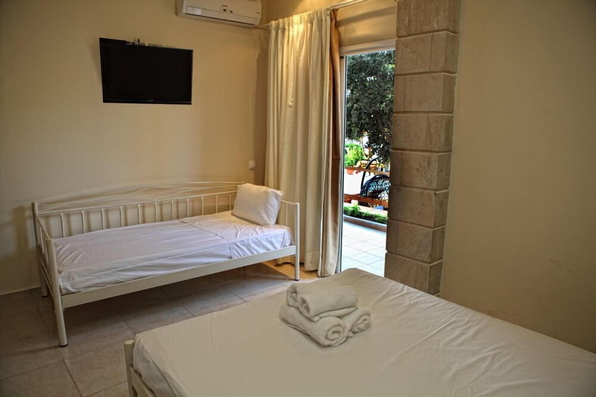 Niriides Beach Hotel レティムノ 部屋 写真